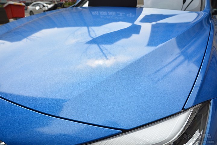 宝马GT320i贴艾利漆面改色膜