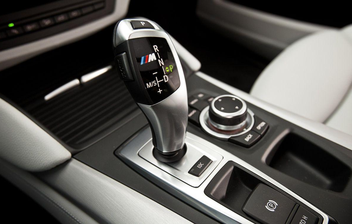 膜手世家·汽车贴膜连锁